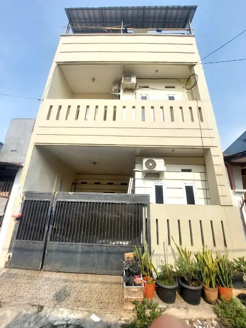 Dijual Rumah 3 Lantai Poris Indah Cipondoh Tgr