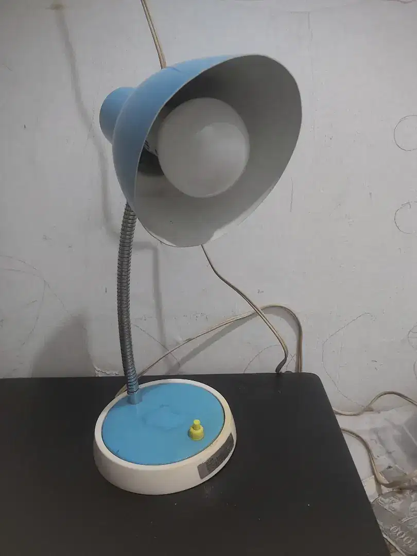 Lampu meja / belajar jadul