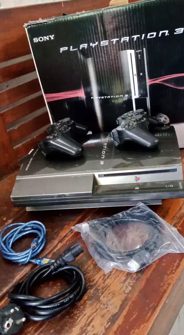 PS3 Fat 320 GB istimewa normal full game banyak