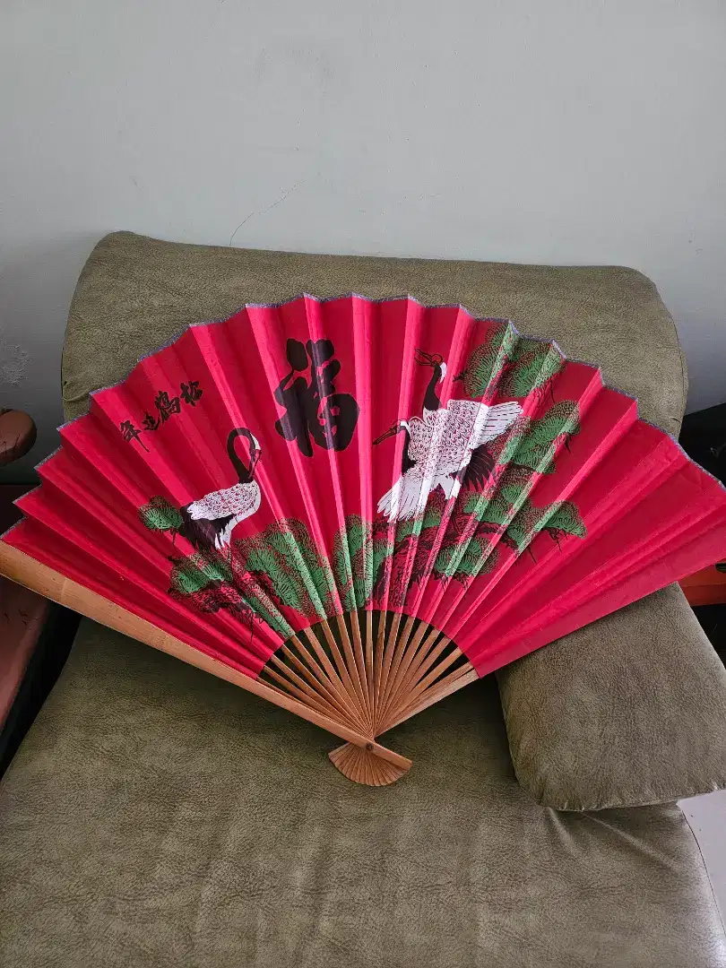 Pajangan oriental kipas mandarin jumbo hoki rejeki