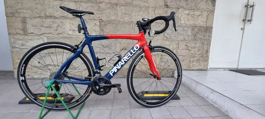 Road Bike Pinarello