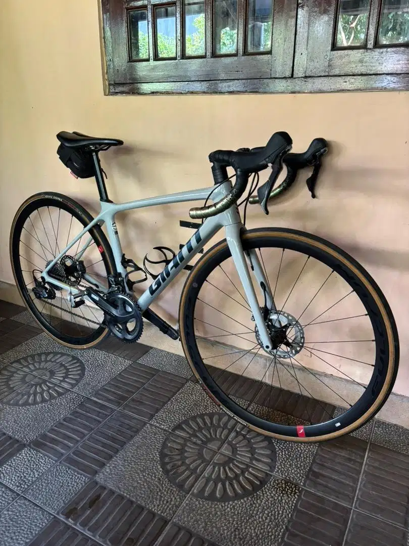 Roadbike Giant TCR Advanced 1 Disc KOM