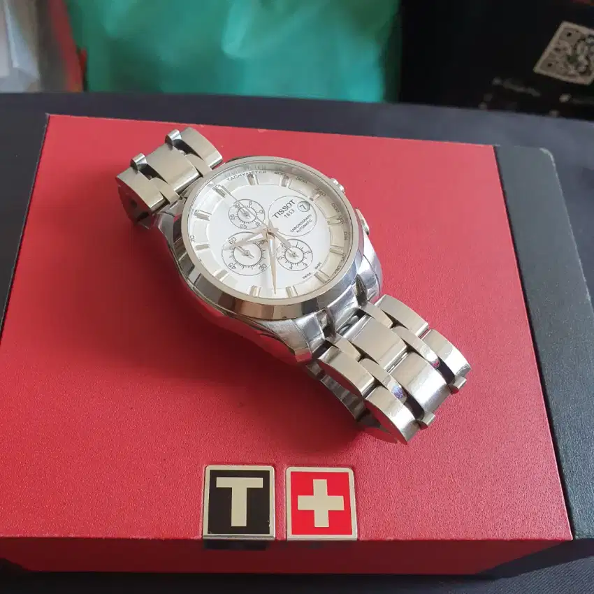 Jam Tissot Couturier Chronograph Automatic