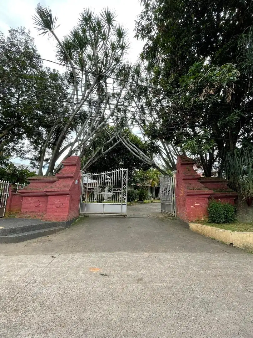 Dijual Rumah Mewah di Cikini Bintaro
