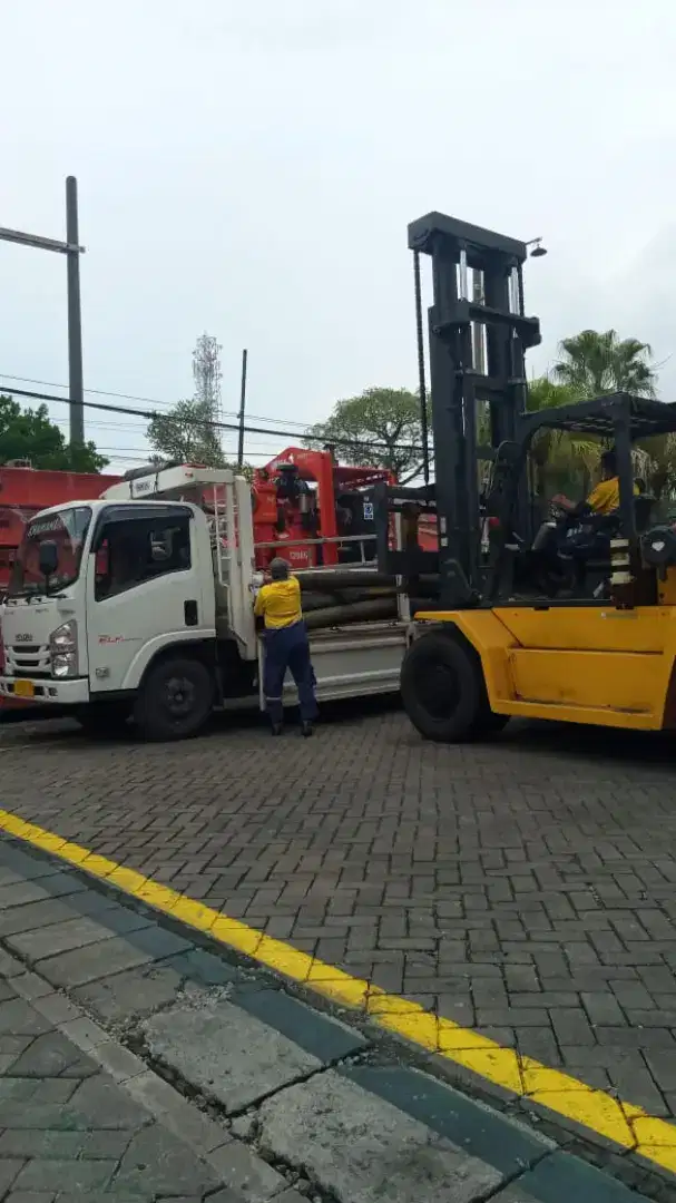 Sewa CDD Dropside Surabaya - Jakarta Termurah