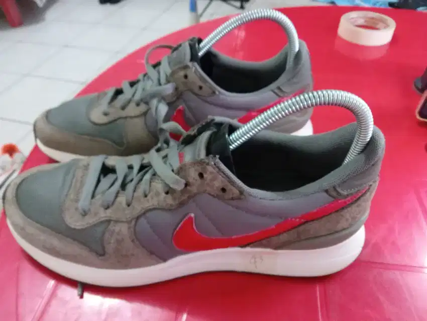 Sepatu Nike Internatiionalist LT 17 Second