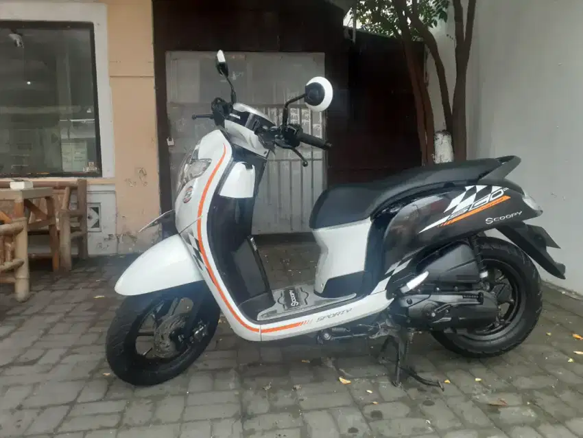 DiCARI,, Scoopy 2012 UP 2013 up 2014 Fi 2015 eco 2016 up 2017 up 2018