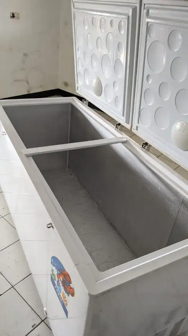 Jual mesin ice,freezer,magicom,AC standing,mesin kopi,printer kasir