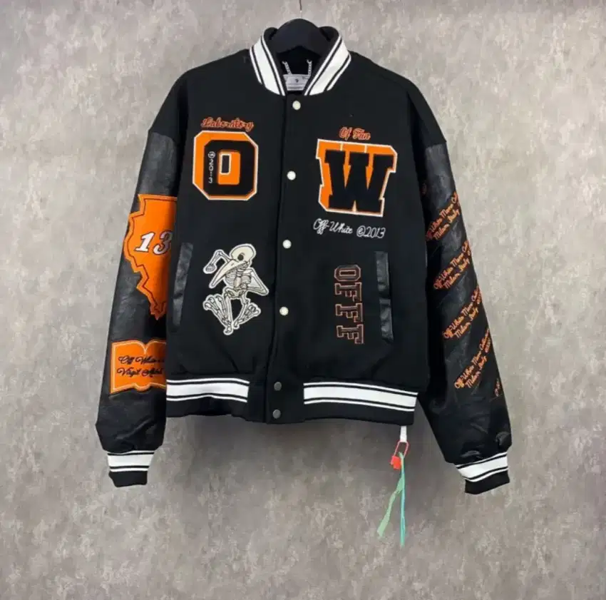 JAKET OFF WHITE VERSITY MEN BRANDED IMPORT
