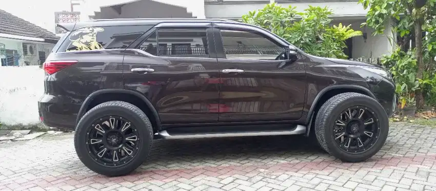 Velg pajero fortuner R20 murah