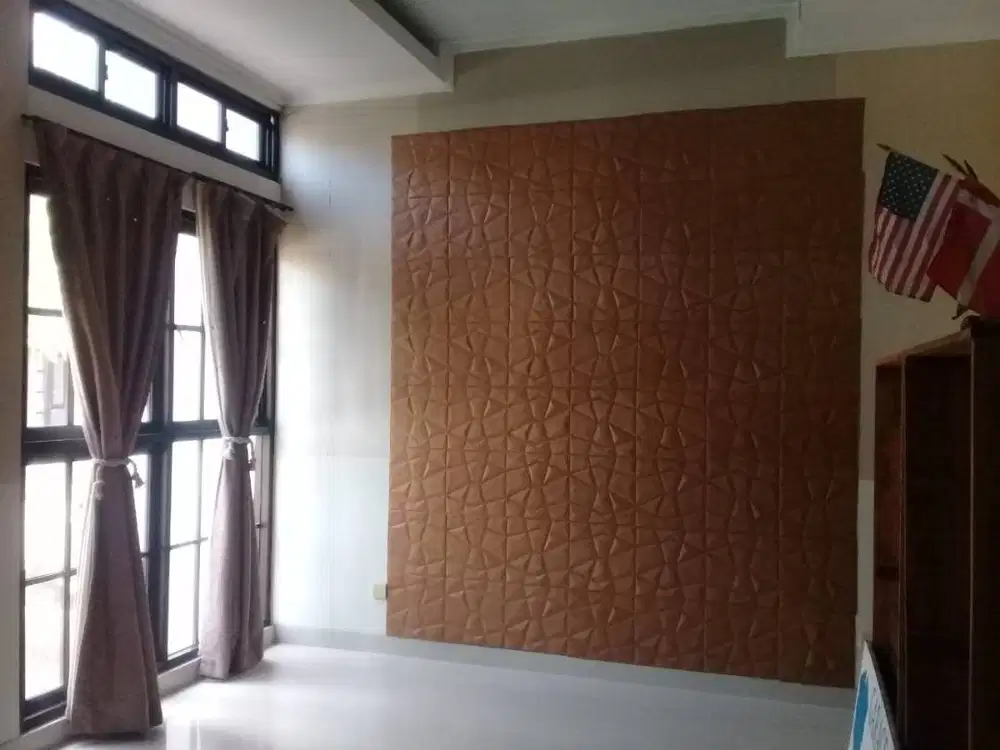 RUMAH BESAR MODERN HADAP SELATAN–214 m²–LEBAR 16 M-FASUM SWIMMING POOL