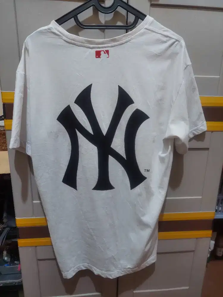 Kaos MLB X Been Trill bekas warna putih tulang