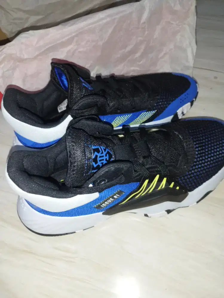 Adidas DoN (Determination Over Negativity