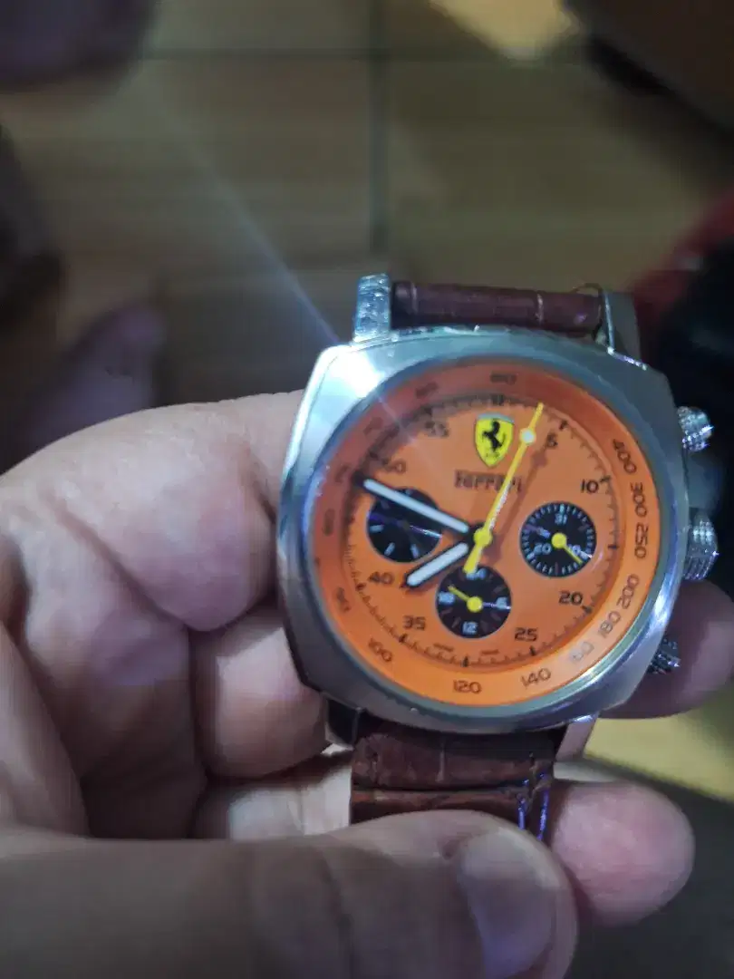 Jam Tangan Merk Ferrari
