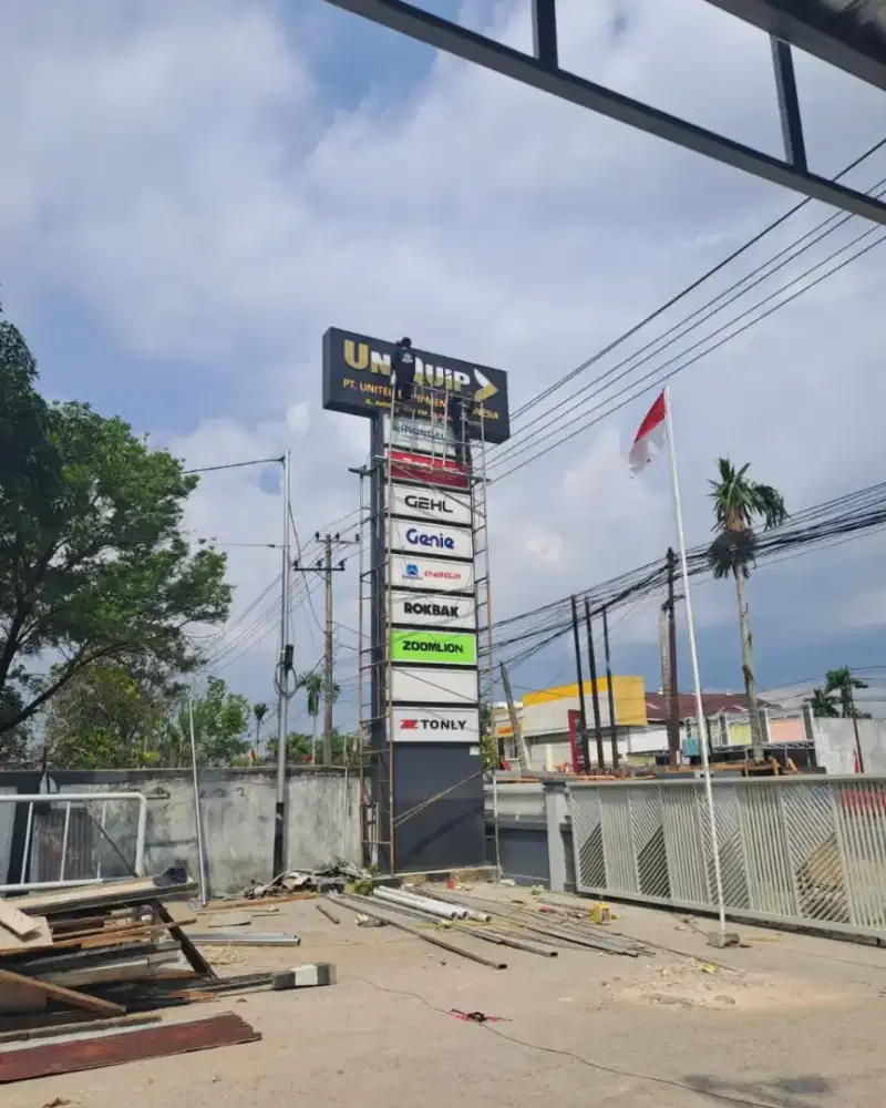 Neon box,papan nama,huruf timbul,baliho,akrilik dll