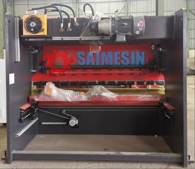 MESIN BENDING PLAT TEKUK PLAT 100 Ton x 3.2 mtr