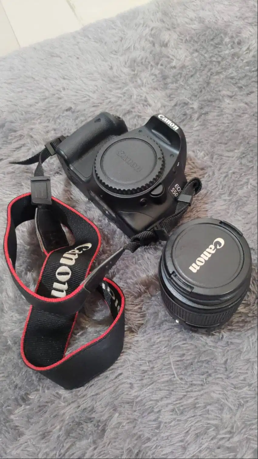 FAST SALE KAMERA DSLR 550D