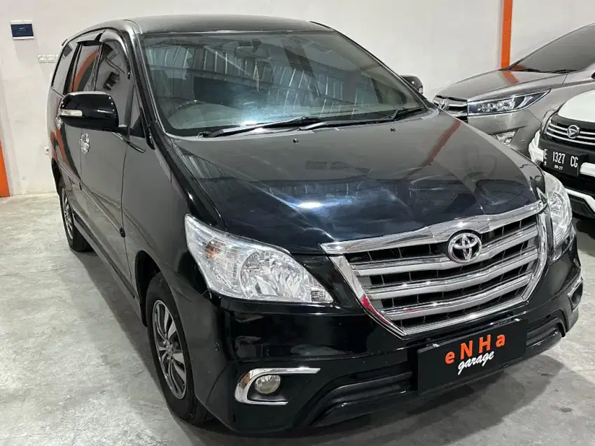 Toyota Innova V diesel matic 2015