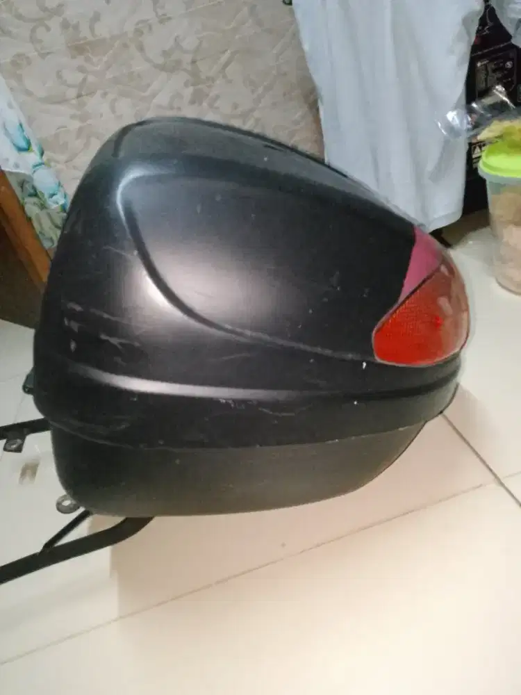 djual bagasi bok  motor