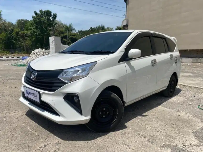 Daihatsu Sigra 1.0 M Bensin-MT 2020 Putih AGOL