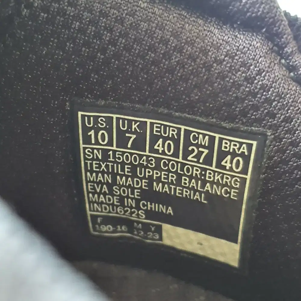 Sepatu Skechers Wanita Hitam Original Run Walk