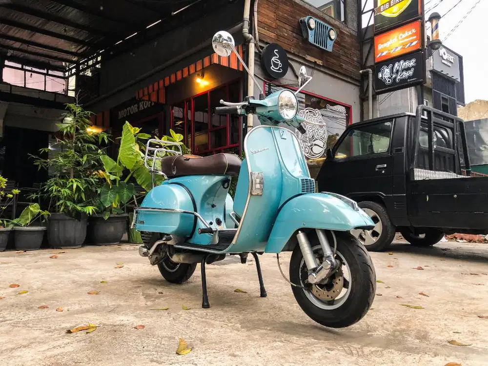 Vespa New PX 150 70th Anniversary Edition