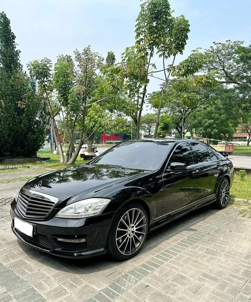 Milik pribadi S350L AMG 17rb miles CBU W221 2012