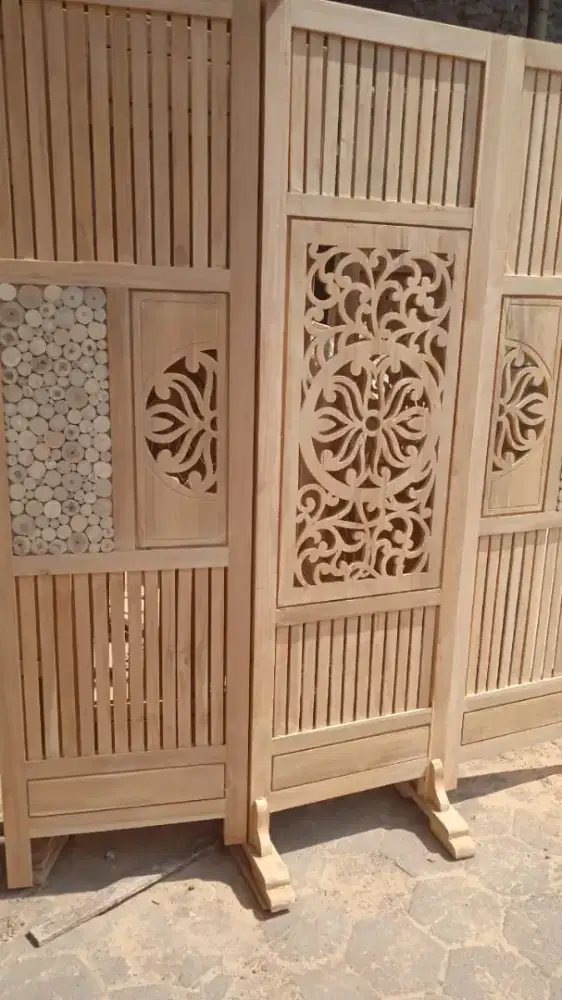 Sketsel/Slintru kayu jati Jepara