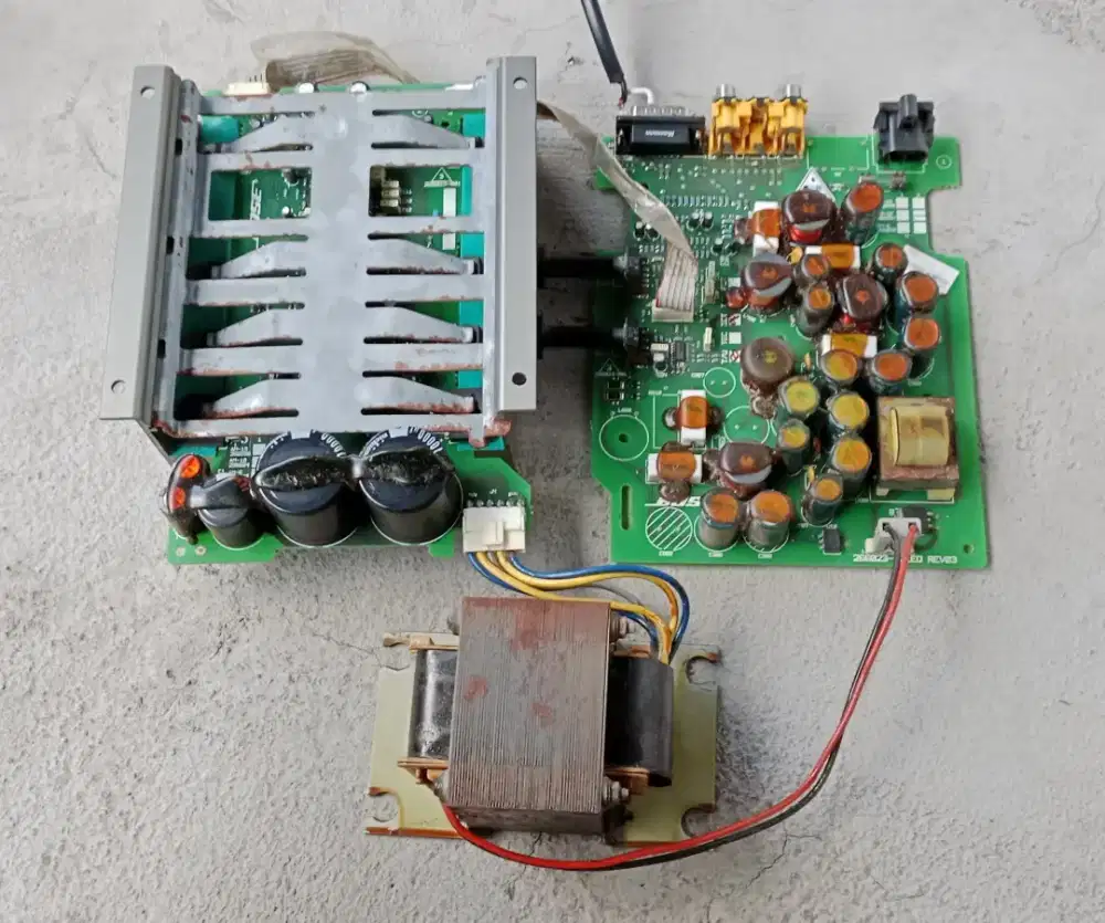 mesin/moduleBose Acoustimass 10 Series III untuk double woofer