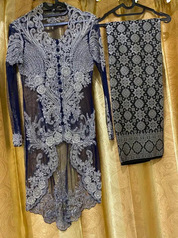 Baju pengantin like new