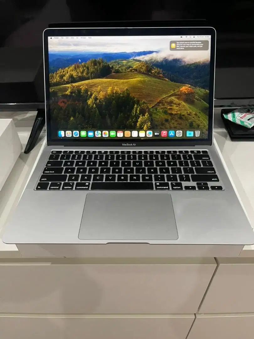 Macbook Air (13 inch Retina) 2020 Abu-Abu