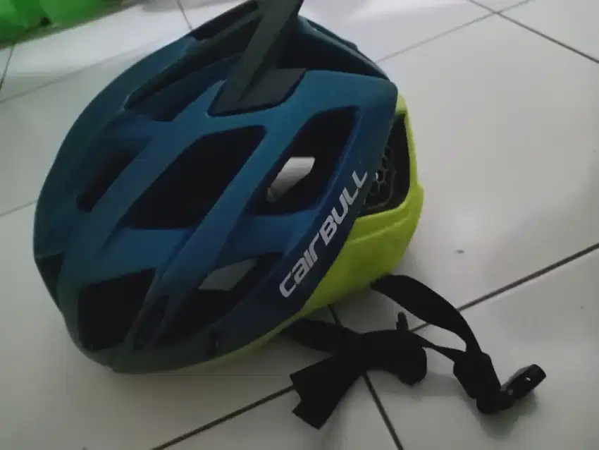 Helm sepeda cairbull