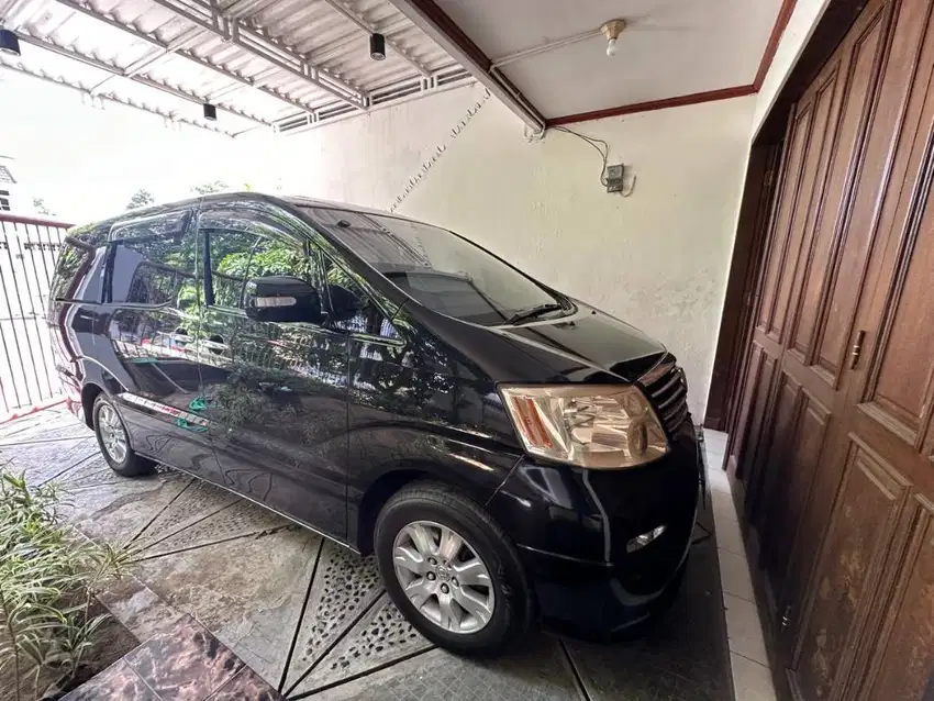 Alphard 3.0 V CBU 2005 barang simpanan siap pakai