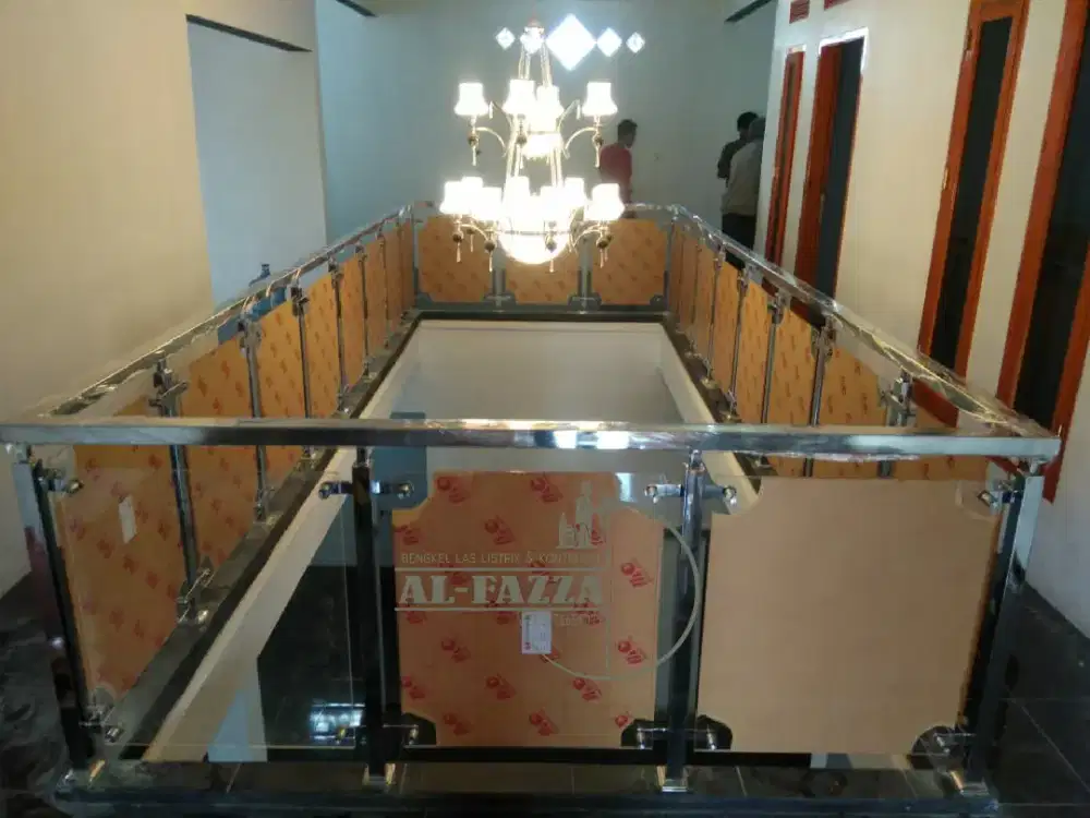 Railing Tangga/Balkon Stainless Akrilik. Custom Desain Gratis Survei