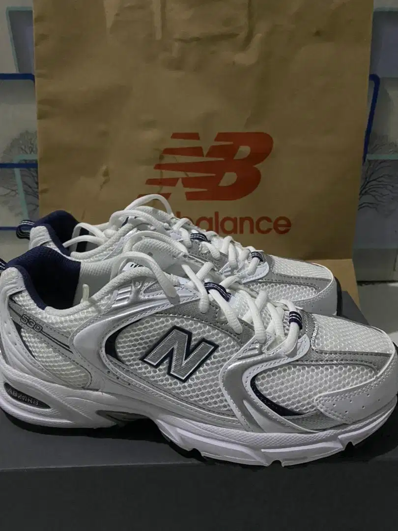 Sepatu New Balance 530 White Silver Indigo MR530SG