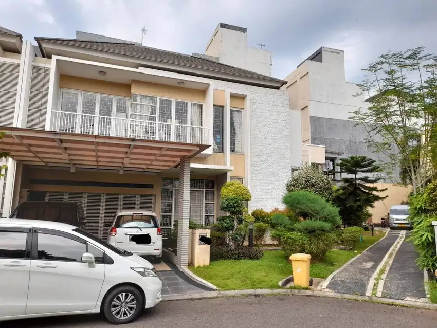 Rumah Cantik Hoek Grand Orchard, Kelapa Gading