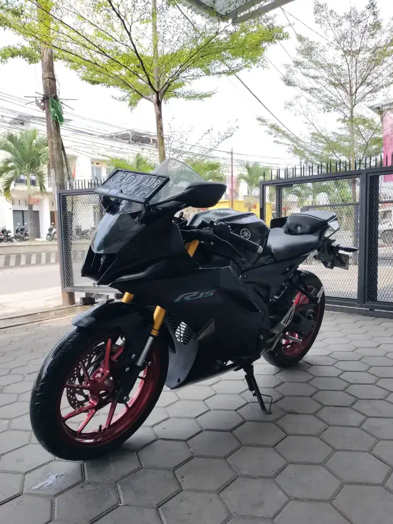 Yamaha R15 v4 2021