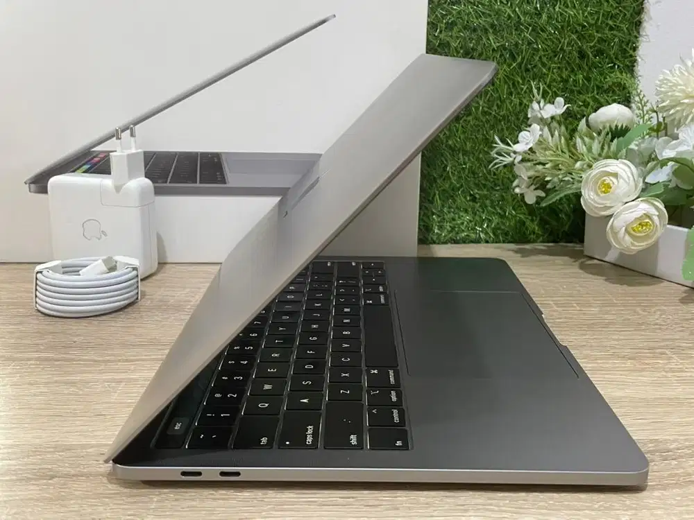 Macbook Pro 13” i5/8Gb/256Gb 2019 - Laptop Apple- Space Grey