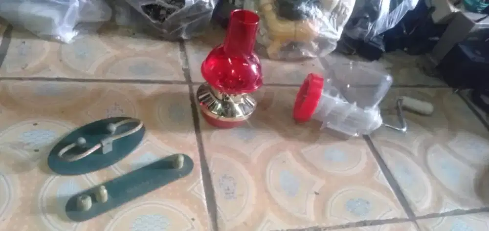 Slhkn plh slh 1 dr se psg hiasan meja atau sblh nya hrg murah cpt dpt