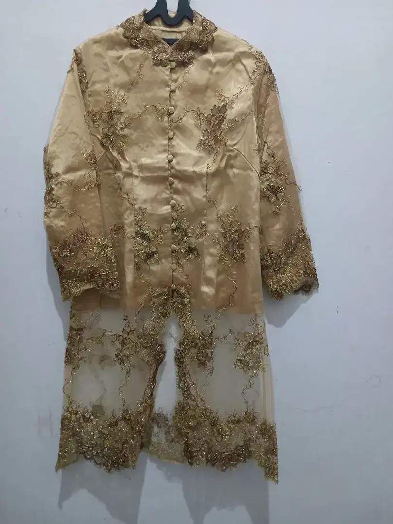 Kebaya mewah LD 100cm