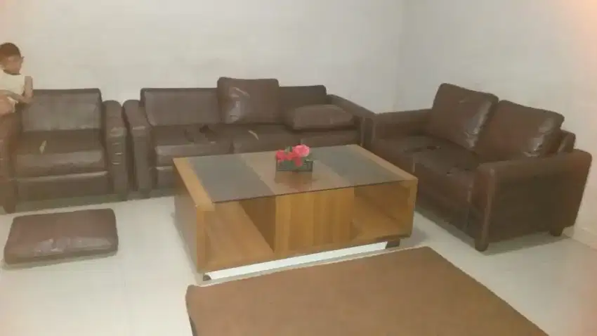 Tukang service sofa melayani sejabodetabek
