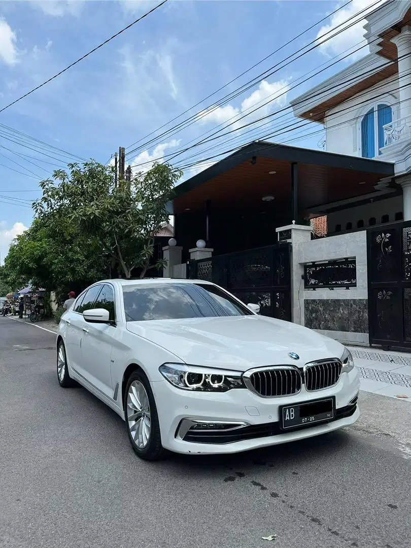 Dijual Cepat!! BMW 530i Luxury 2018