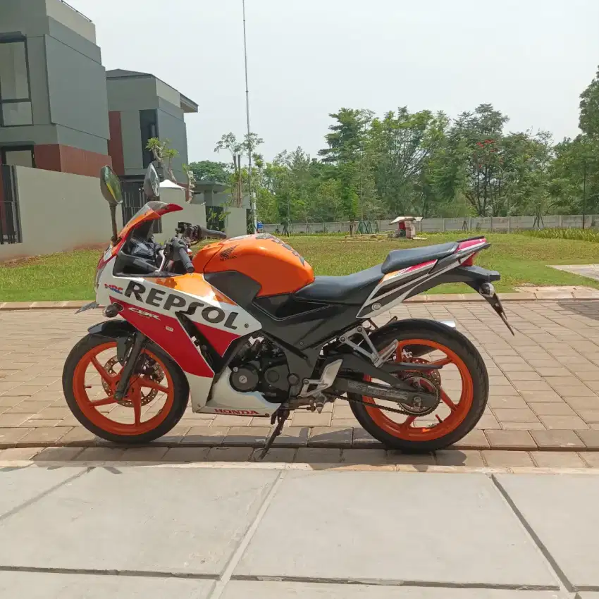 CBR 150 K45a Repsol NEGOIN