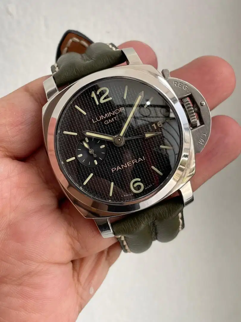 Luminor GMT Panerai