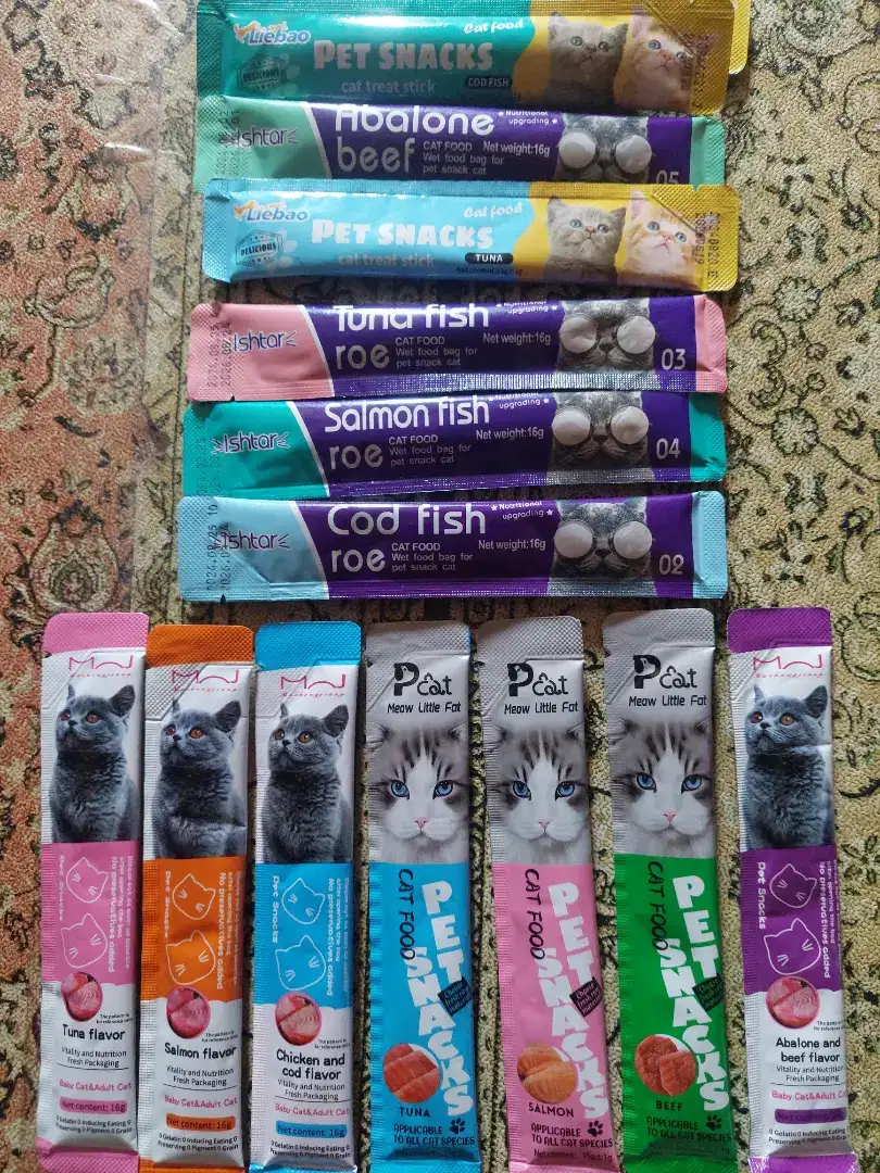 Cat food, pet snacks