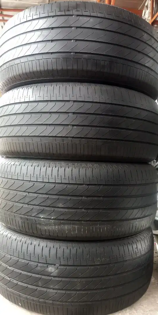Ban bridgestone turanza t005 ukuran 235/50/18