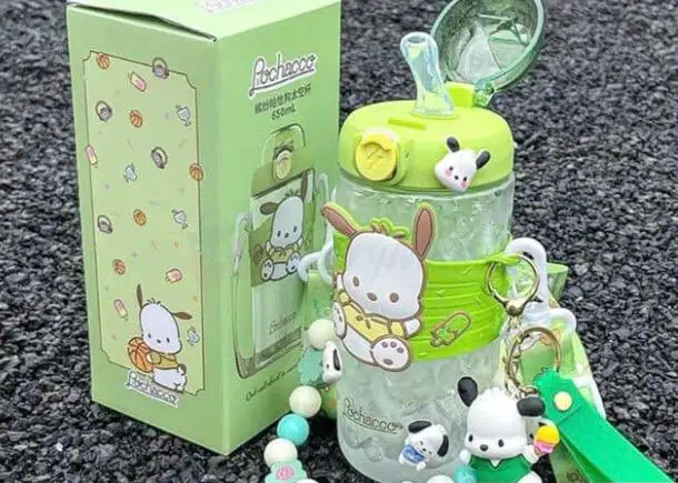 BOTOL MINUM KARAKTER SANRIO 650 ML*