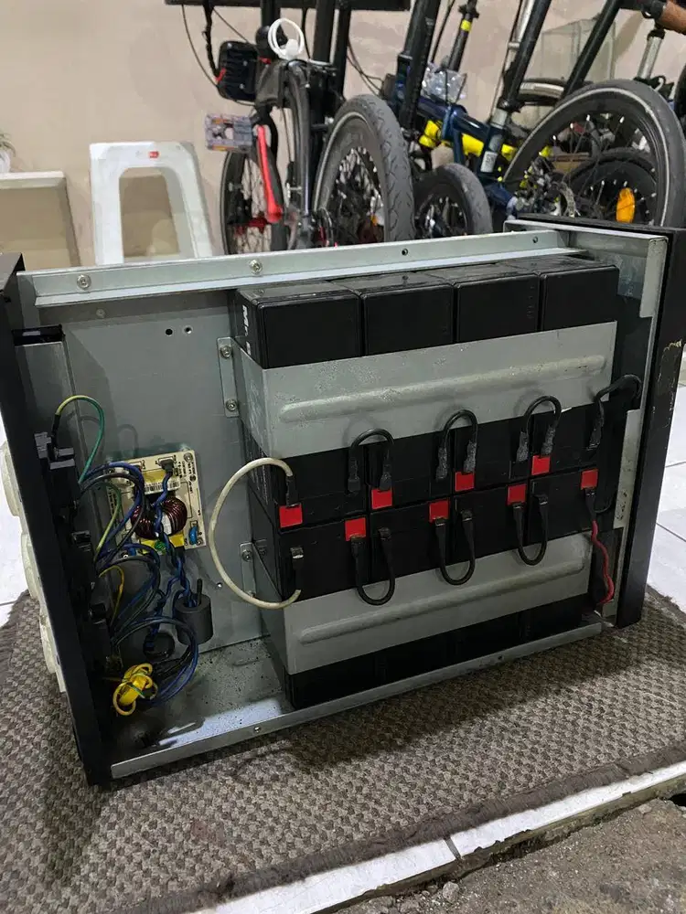 UPS 3KVA Unipower 3000 2100 WATT