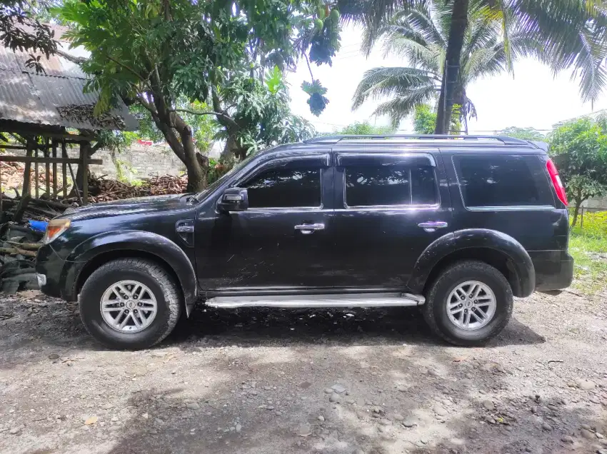 Ford Everest 2010 Matic Solar