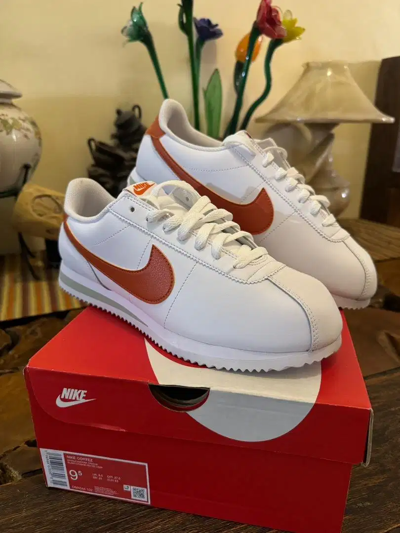 Nike Cortez size 43